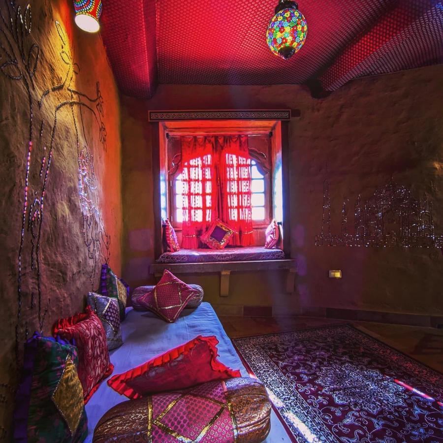 Mud Mirror Guesthouse Jaisalmer Exterior foto