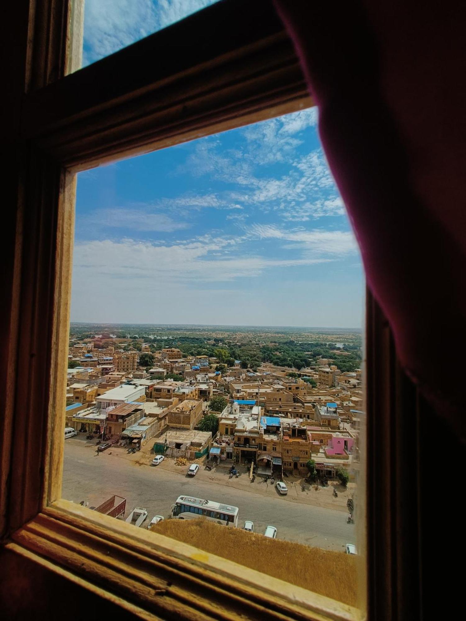 Mud Mirror Guesthouse Jaisalmer Exterior foto