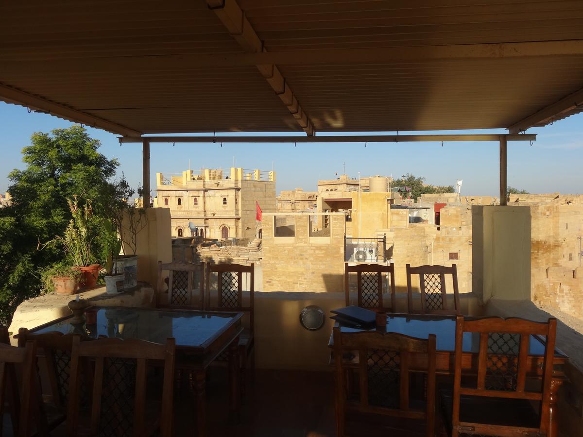 Mud Mirror Guesthouse Jaisalmer Exterior foto