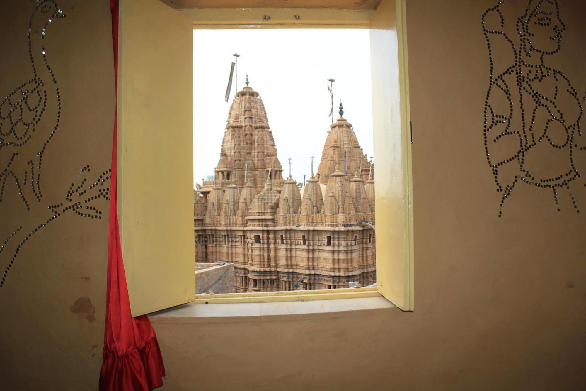 Mud Mirror Guesthouse Jaisalmer Exterior foto